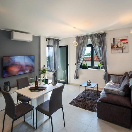 Rijeka Relax Apartment With Parking المظهر الخارجي الصورة