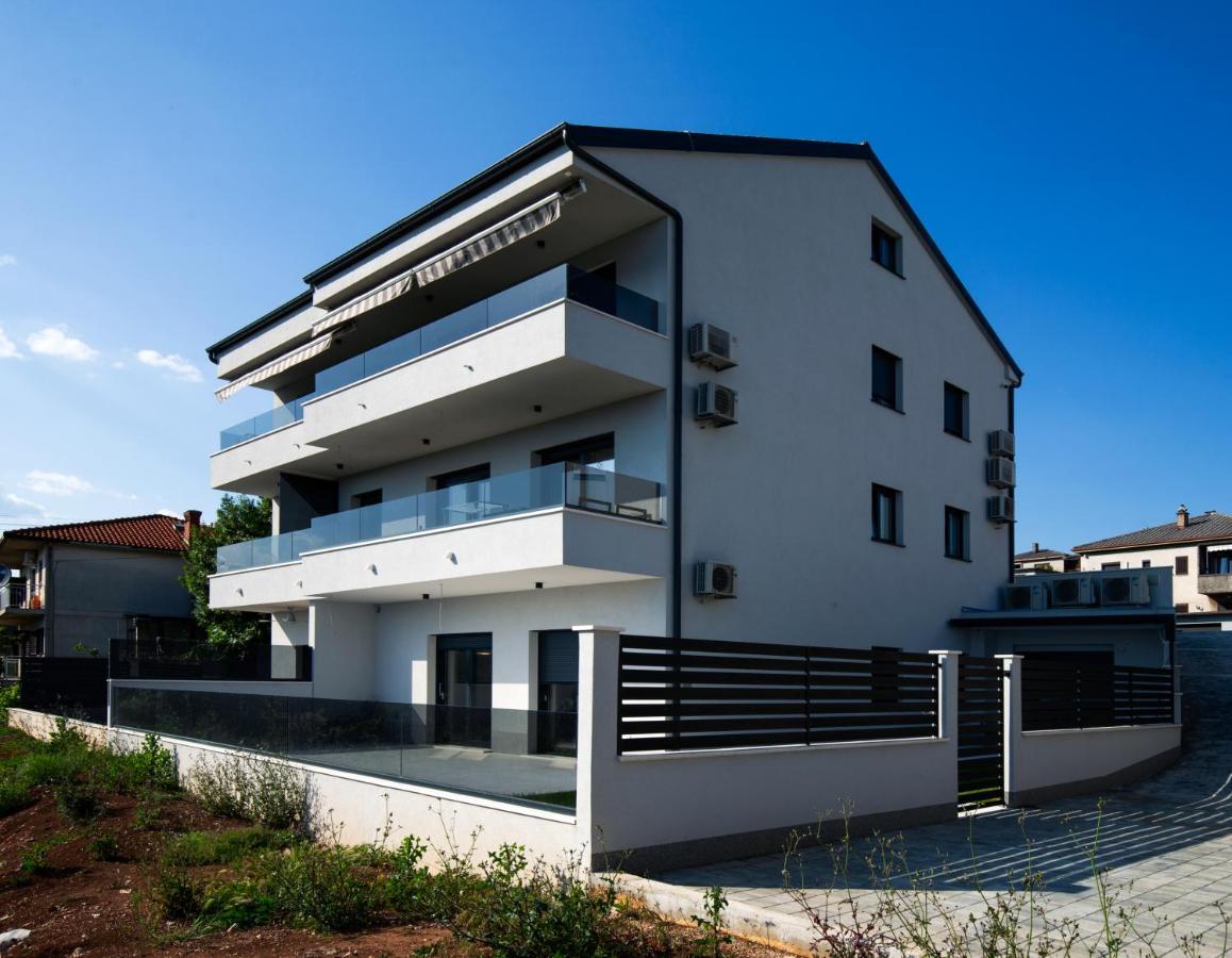 Rijeka Relax Apartment With Parking المظهر الخارجي الصورة