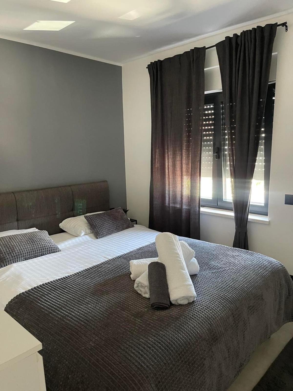 Rijeka Relax Apartment With Parking المظهر الخارجي الصورة